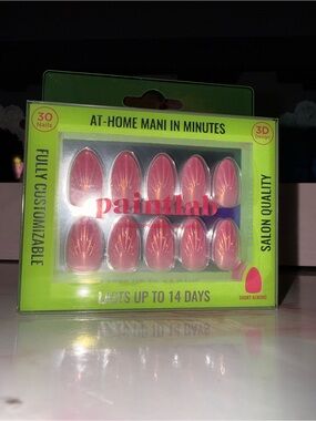 Paintlab Press-On Nails - Pink Iridescent Short Almond (30 Nails)